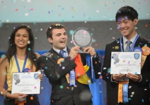 Ionut Budisteanu a castigat marele premiu la concursul Intel ISEF item-thumbnail
