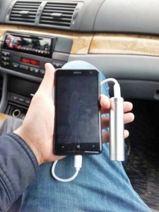 Baterie externa de incarcat telefoanele mobile de la Power Bank 2200 item-thumbnail