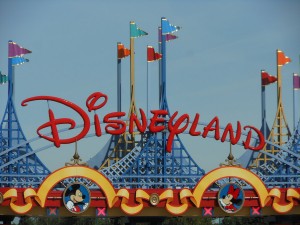 Dronele ar putea transforma cerul din Disneyland item-thumbnail