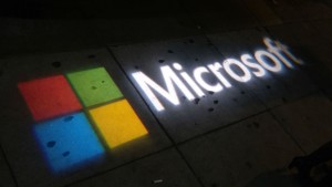 Microsoft pregateste laptopuri de 150 de dolari item-thumbnail