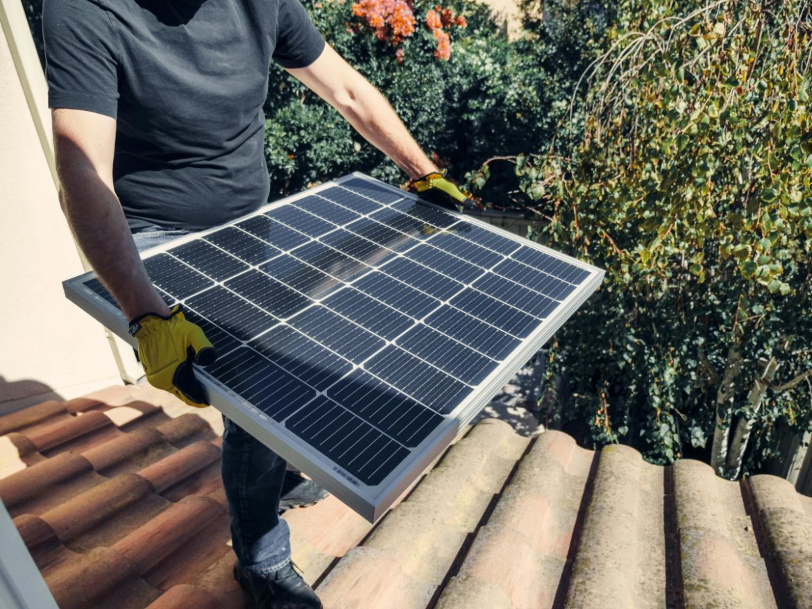 sistem-fotovoltaic-acasa