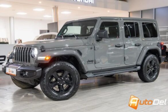 masina-jeep-wrangler-
